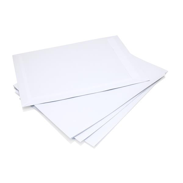 10 x White C4 Peel and Seal Envelopes for A4