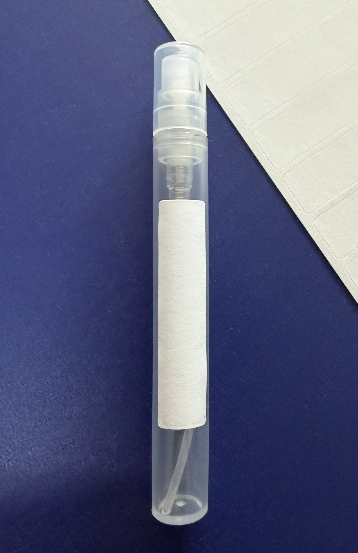 Fragrance Sample Storage and Display Box with 14 x 5ml Empty Vials - 6 Colour Choice